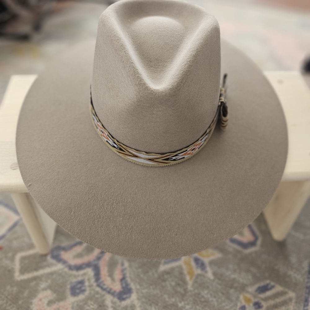 Stylish Tan Western Hat